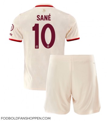 Bayern Munich Leroy Sane #10 Tredjetrøje Børn 2024-25 Kortærmet (+ Korte bukser)